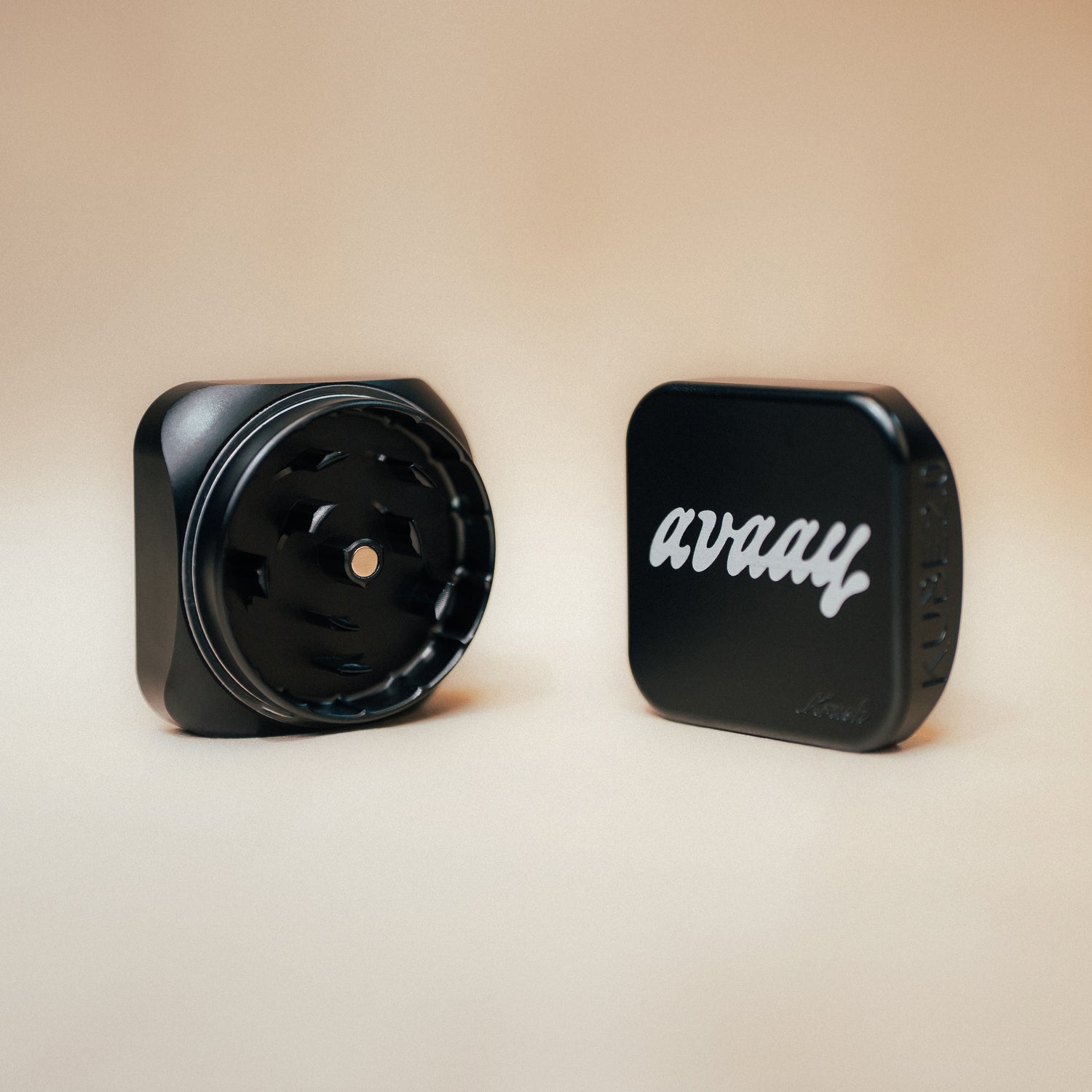 avaay | Krush Metallgrinder